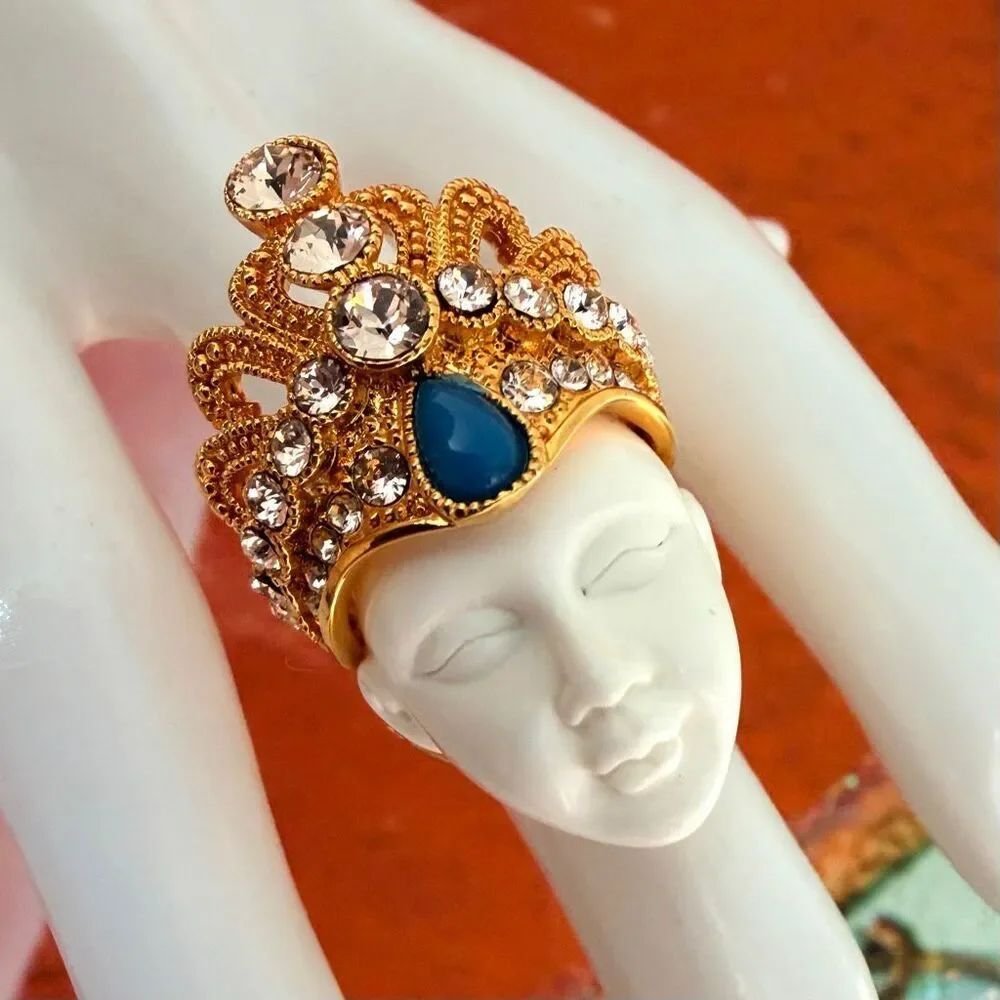 Face Rhinestone Crown Statement Ring